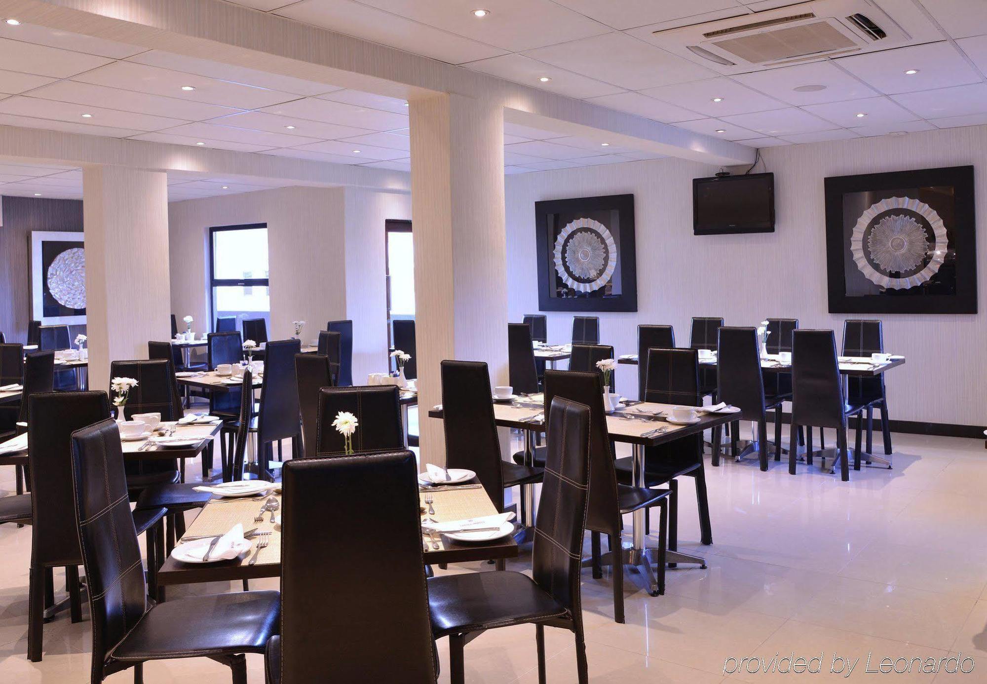 Protea Hotel By Marriott Pretoria Hatfield Luaran gambar