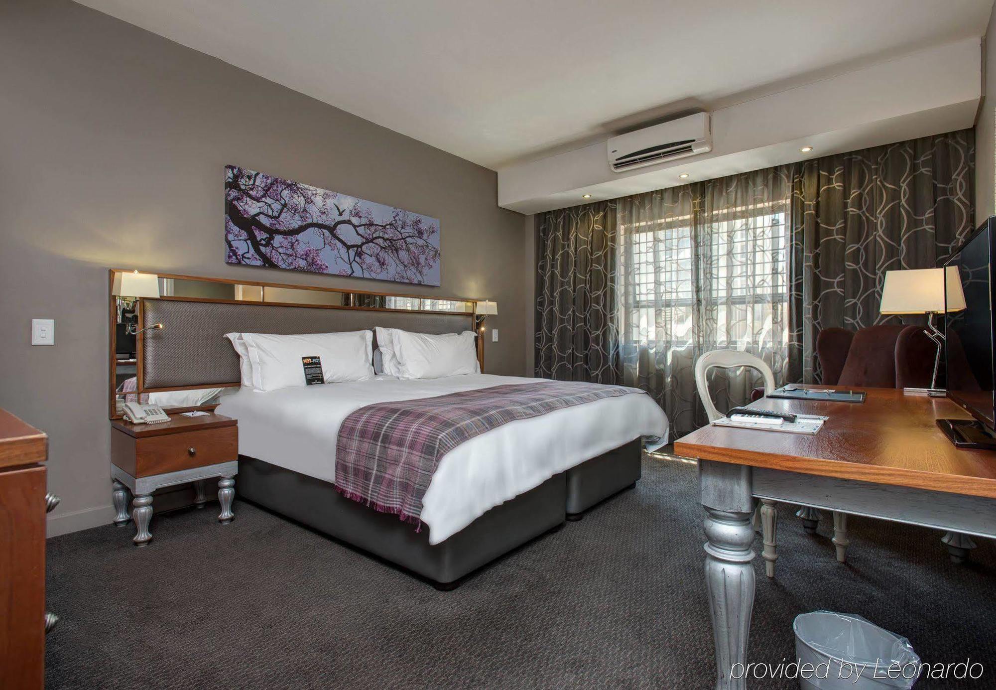 Protea Hotel By Marriott Pretoria Hatfield Luaran gambar
