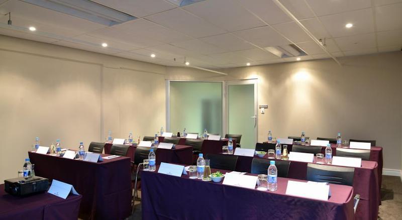 Protea Hotel By Marriott Pretoria Hatfield Luaran gambar